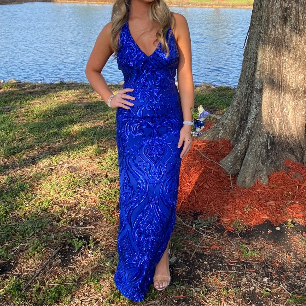 Elegant Blue Sequin prom dress